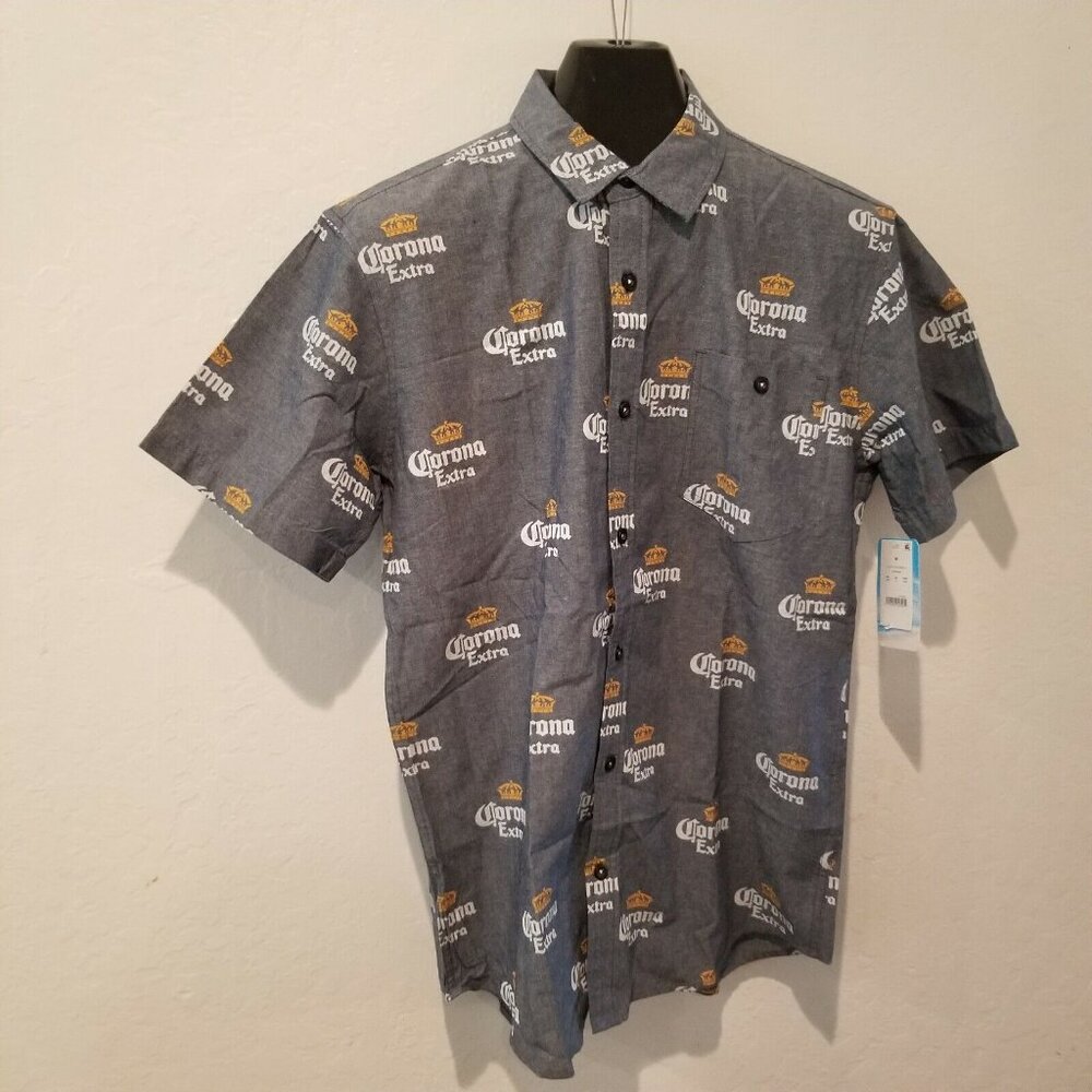 Corona Extra Mens Button Up Shirt Medium Navy Chambray Short Sleeve Gray New